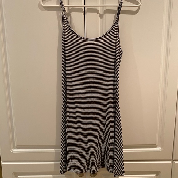 Brandy Melville Dress - Picture 1 of 3